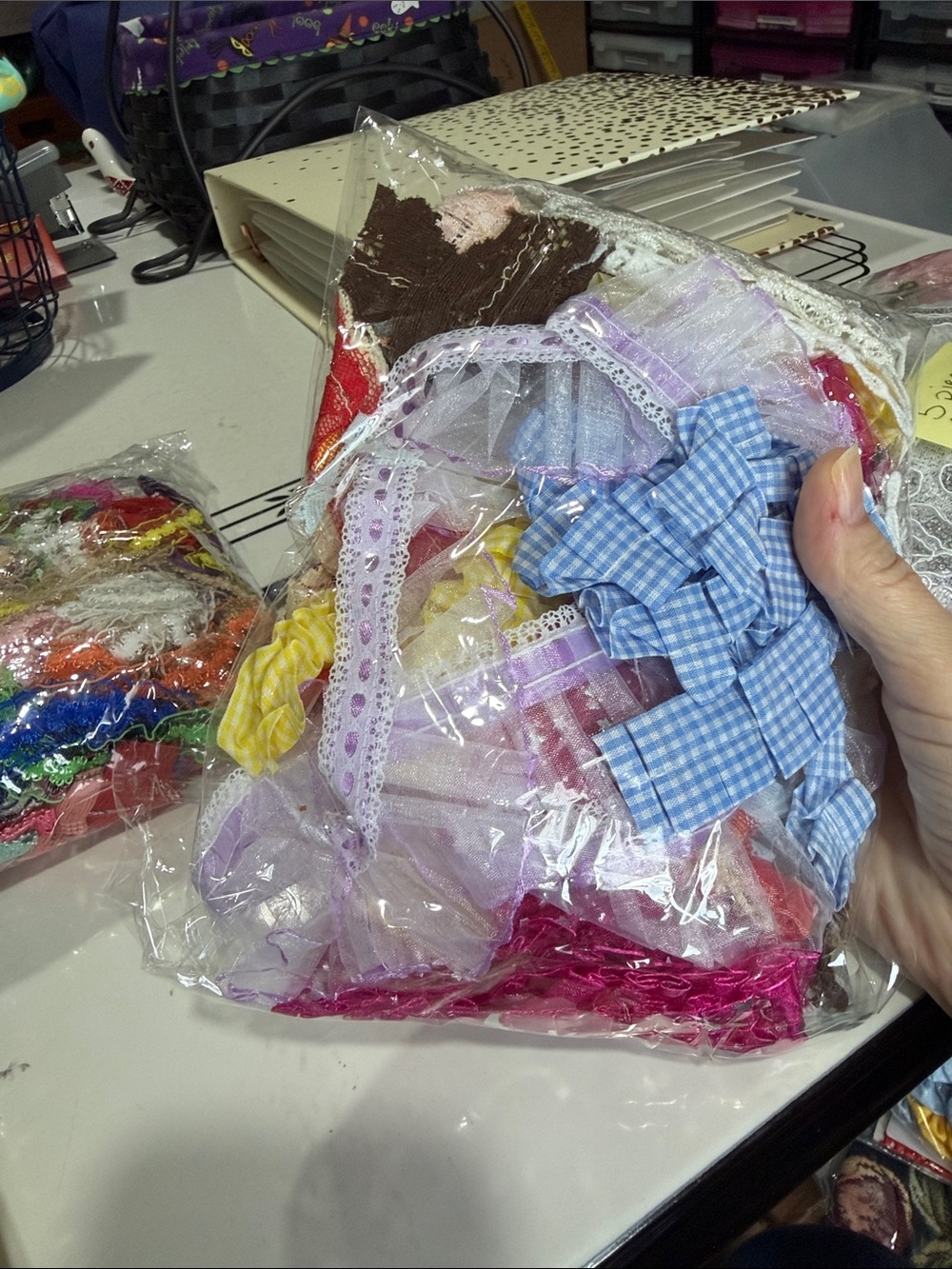 Large Lot of Ribbon and Appliqués - Picture 7 of 11